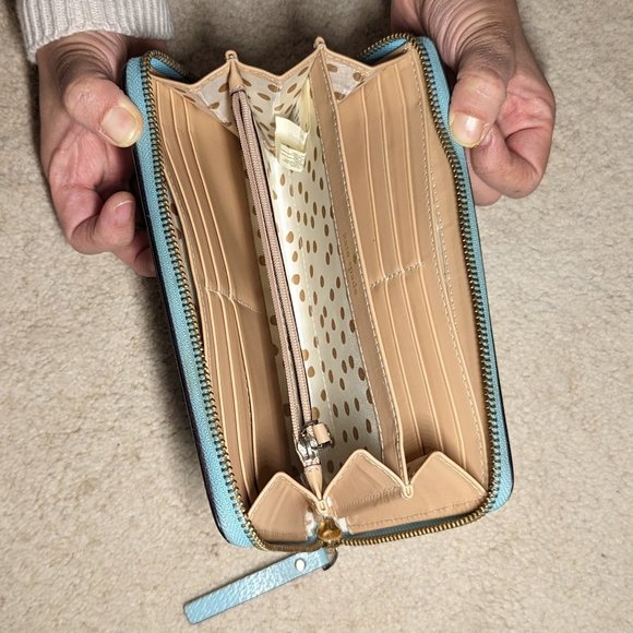 👛 Kate Spade Leather Wallet - Sky Blue - New, Never Used - Zipper - Picture 3 of 4